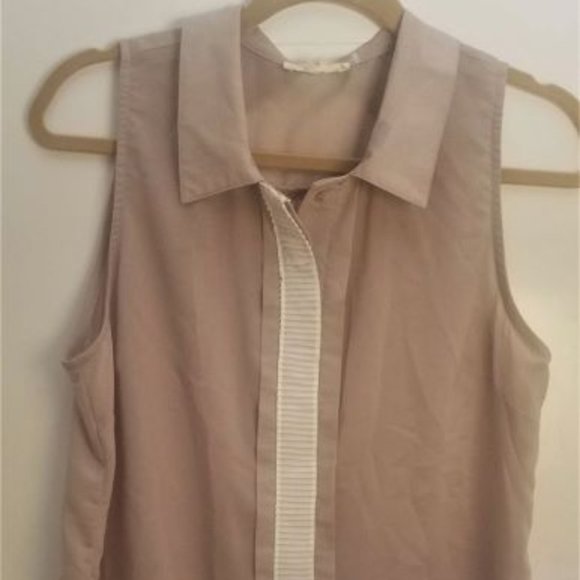Sugarlips Dusty Lilac Sleevess Blouse - Picture 1 of 4
